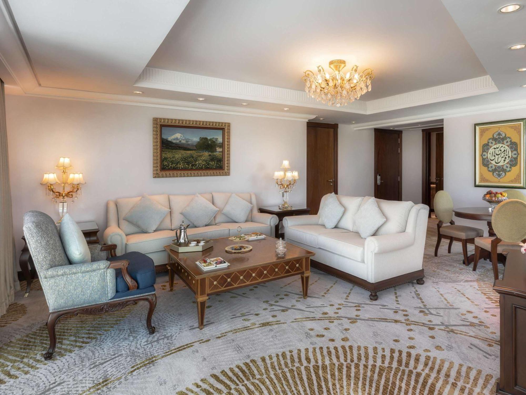 莱佛士酒店 Mecca 外观 照片 Presidential Suite