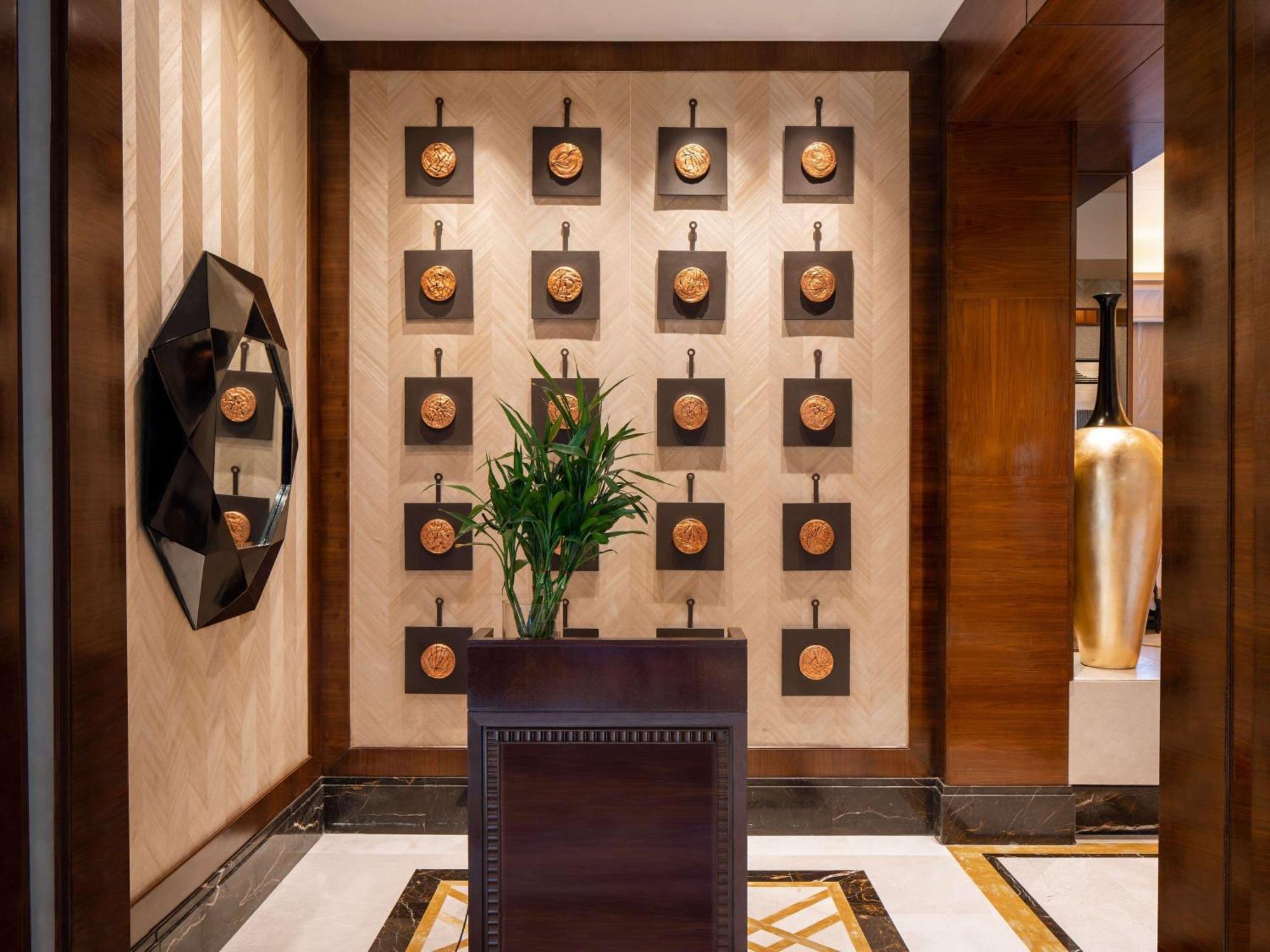 莱佛士酒店 Mecca 外观 照片 The interior of the hotel